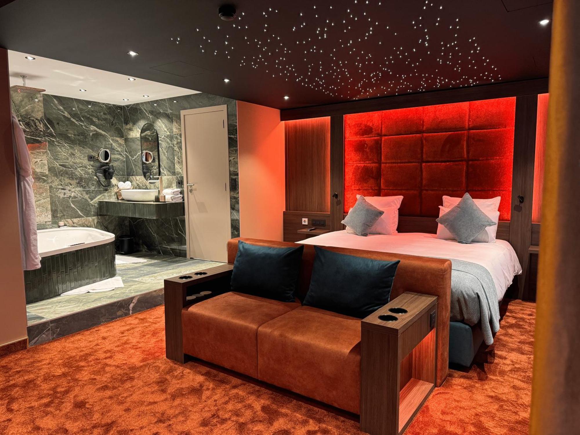 Hotel Restaurant Van Der Valk Nivelles-Sud מראה חיצוני תמונה