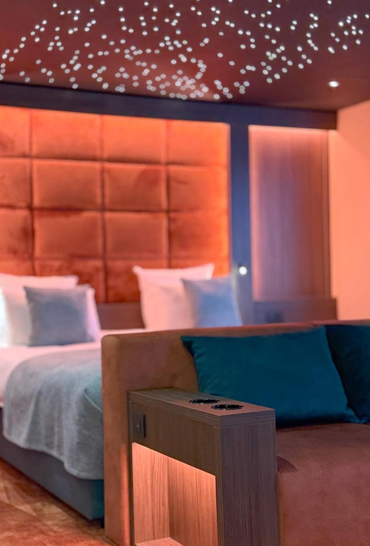 Hotel Restaurant Van Der Valk Nivelles-Sud מראה חיצוני תמונה
